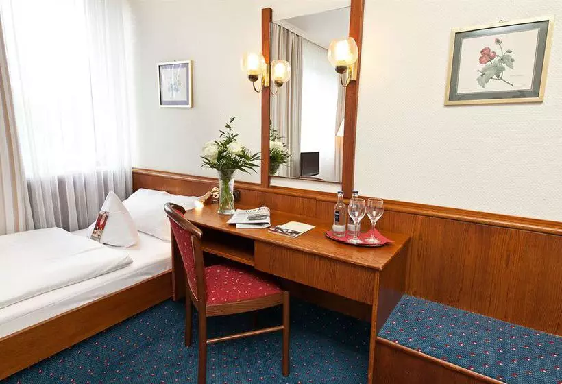 Fotos del hotel Ravenna Berlin Steglitz:  5