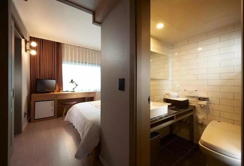 Fotos del hotel Jeju Marina:  15