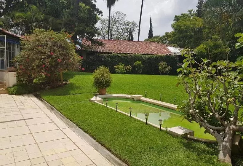 Fotos del hotel Villa Lourdes:  3