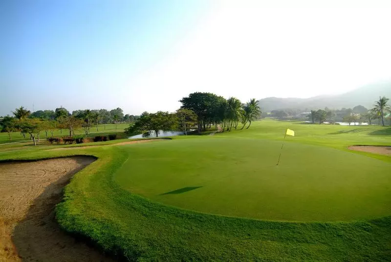 Fotos del hotel Palm Hills Golf Club & Residence:  2