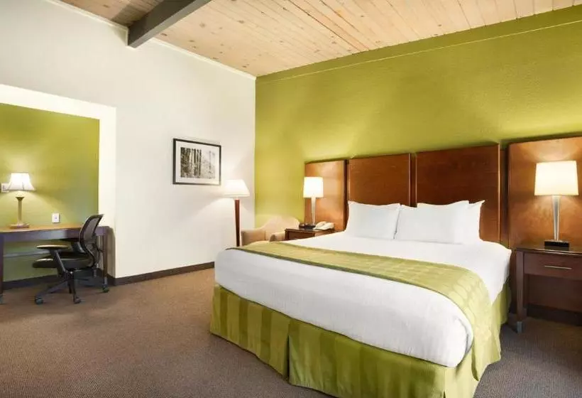 Fotos del hotel Ramada By Wyndham San Diego North  & Conference Center:  9