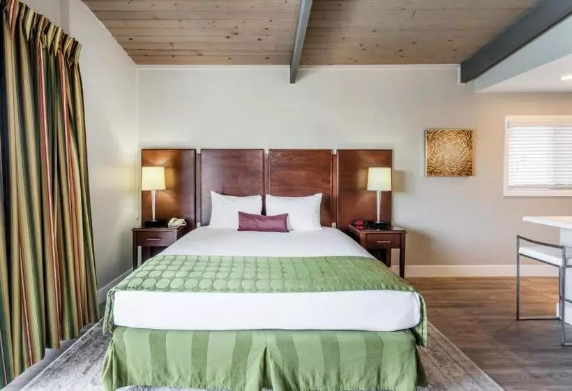 Fotos del hotel Ramada By Wyndham San Diego North  & Conference Center:  15