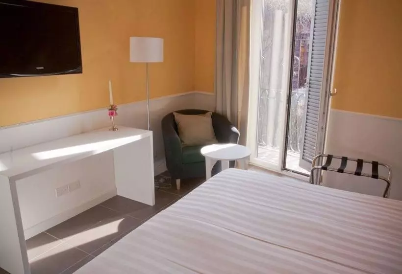 Fotos del hotel Roma Resort Trevi:  10