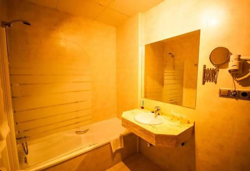 Fotos del hotel Atalaya De La Campiña:  9