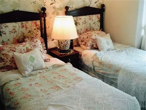 Fotos del hotel Emerald Guest House:  8