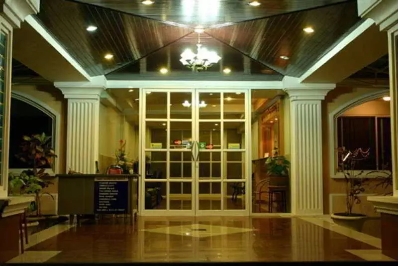 Fotos del hotel Convenient Resort:  3