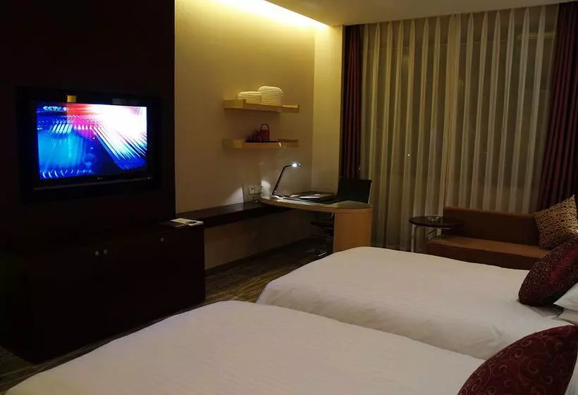 Fotos del hotel Victoria Regal:  15