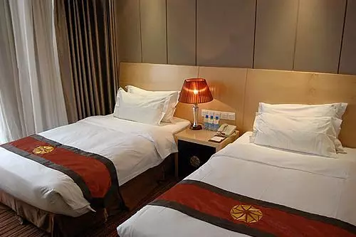 Fotos del hotel Titan Times:  16