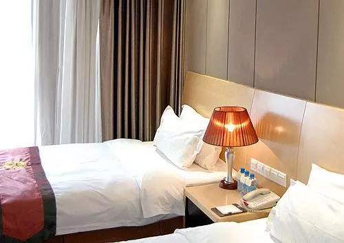 Fotos del hotel Titan Times:  10