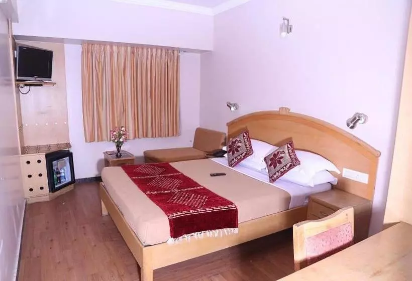 Fotos del hotel Shree Adiga Residency:  6