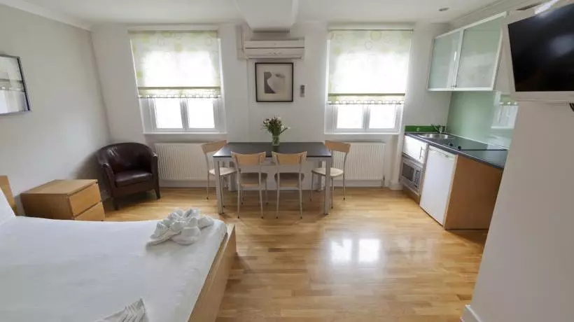 Fotos del hotel 146 Studios:  7