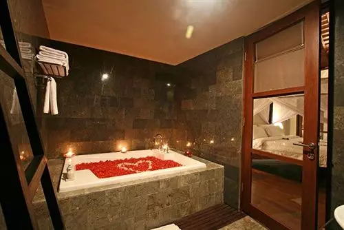 Fotos del hotel The Khayangan Dreams Villa Umalas:  3
