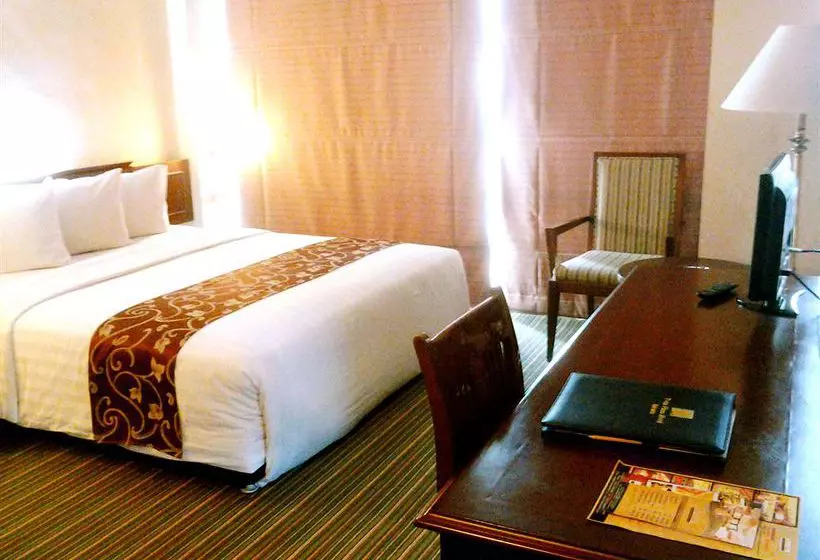 Fotos del hotel Twin Plaza:  13