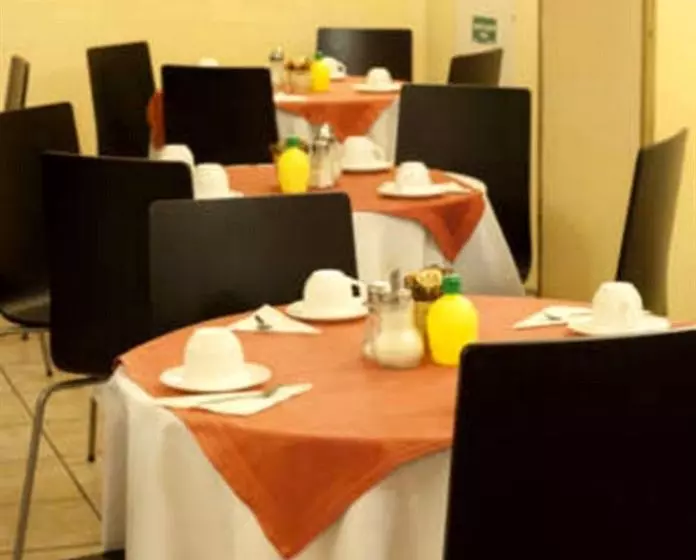 Fotos del hotel Hotel La Madeleine:  8