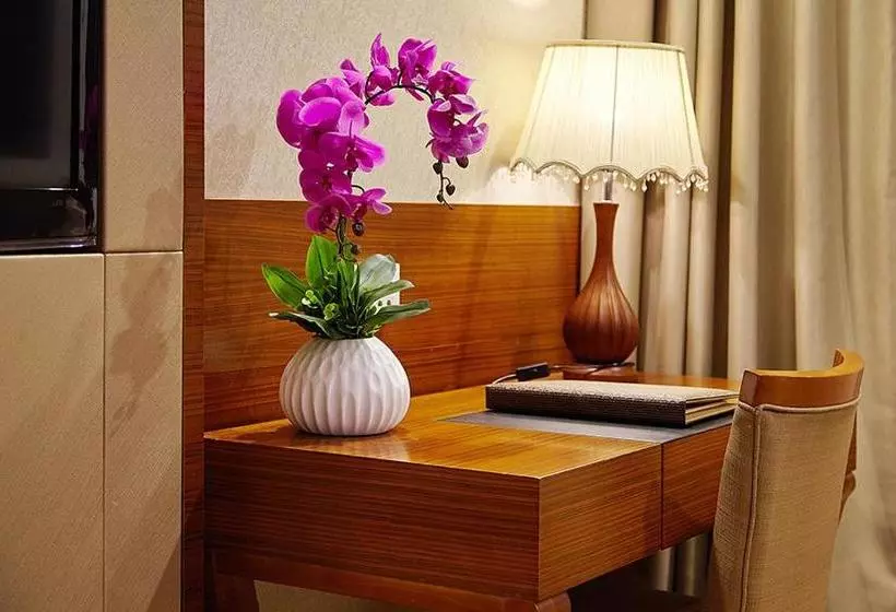 Fotos del hotel Zhongtie Babao:  13