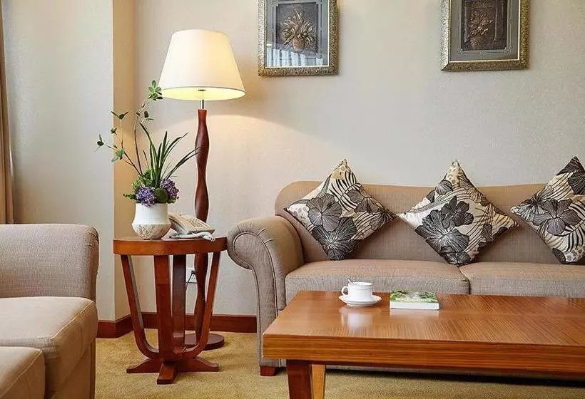 Fotos del hotel Zhongtie Babao:  10