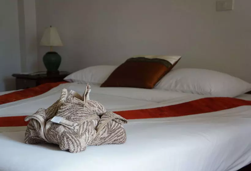 Fotos del hotel The Elephant Crossing:  2