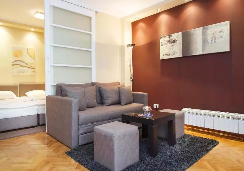 Fotos del hotel Apartment Little Bay:  18