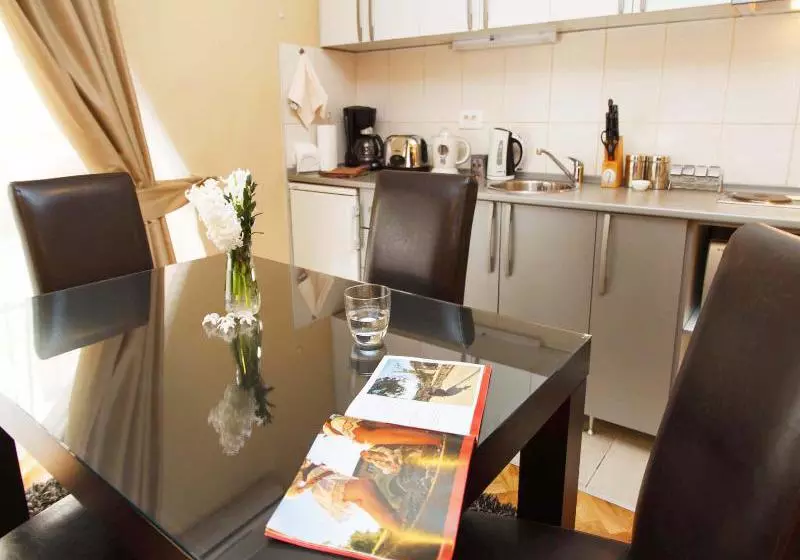 Fotos del hotel Apartment Little Bay:  11