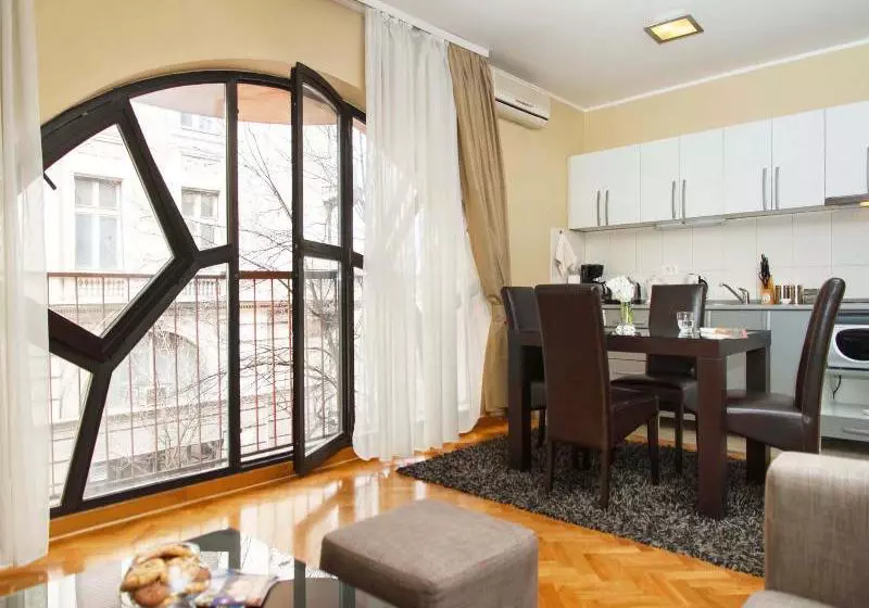 Fotos del hotel Apartment Little Bay:  5