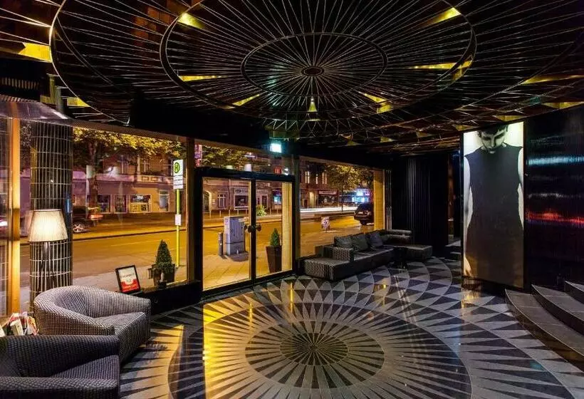 Fotos del hotel Quentin Boutique Hotel:  41