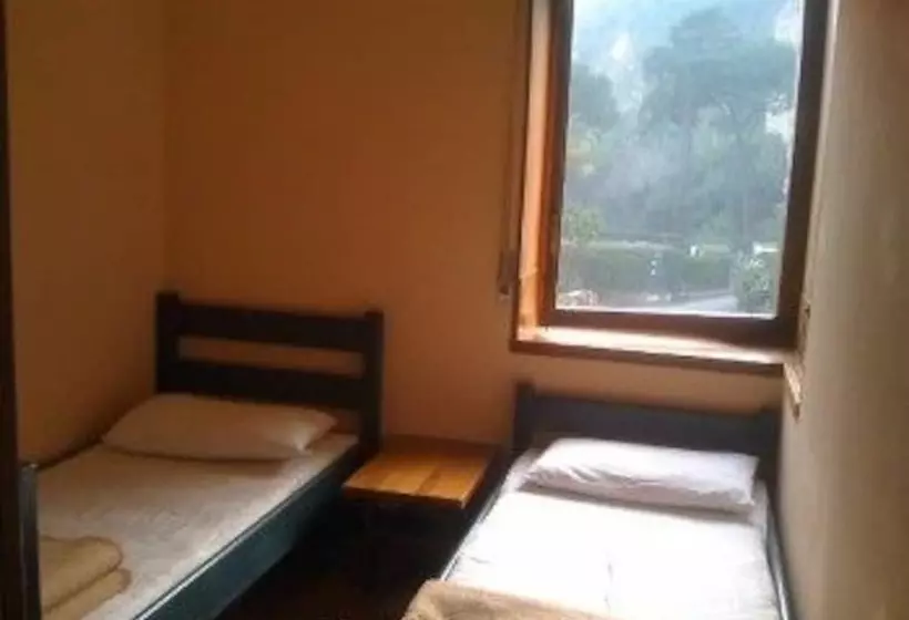 Fotos del hotel Ostello Aig Mergellina:  15