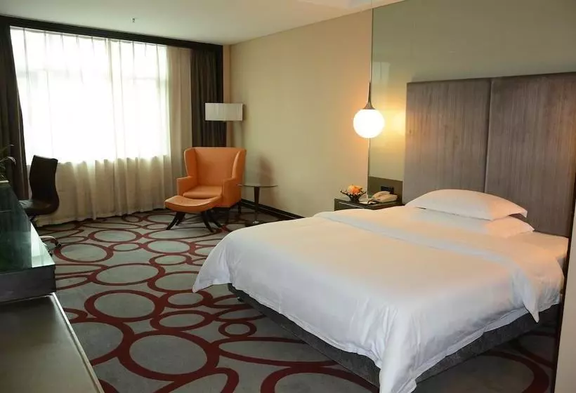 Fotos del hotel Dongguan Silverworld Garden:  2