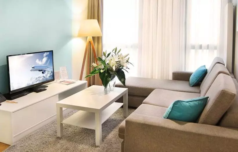 Fotos del hotel G Suites Airport:  25