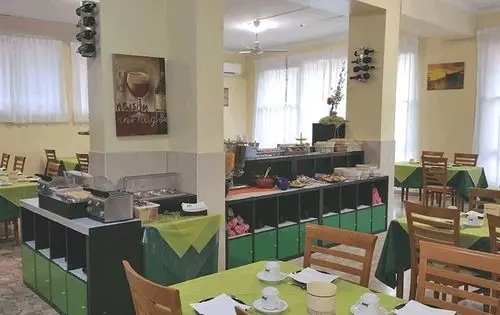 Fotos del hotel Weekend:  2