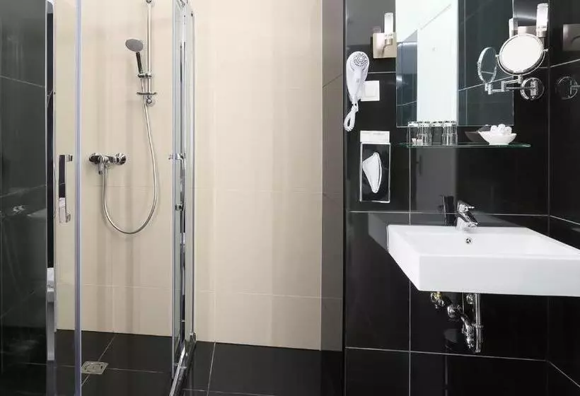 Fotos del hotel Bastion Hotel Budapest:  10