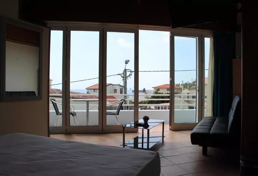 Fotos del hotel Tarmarplace:  11