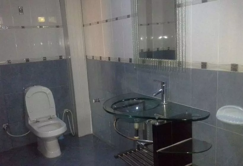 Fotos del hotel Crown:  8