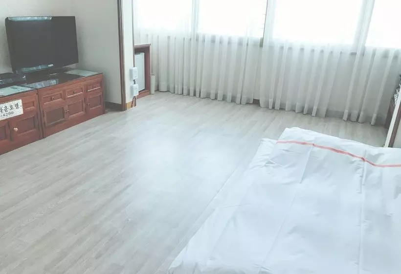 Fotos del hotel Honey Crown:  20