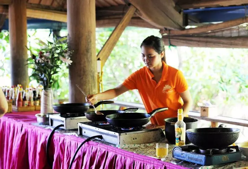 Fotos del hotel Monkey Island Resort:  11