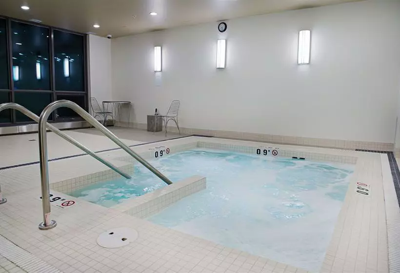 Fotos del hotel Executive Suites By Roseman - Keynote Towers:  2