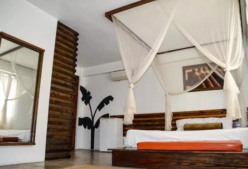 Fotos del hotel Urban Cabana:  12