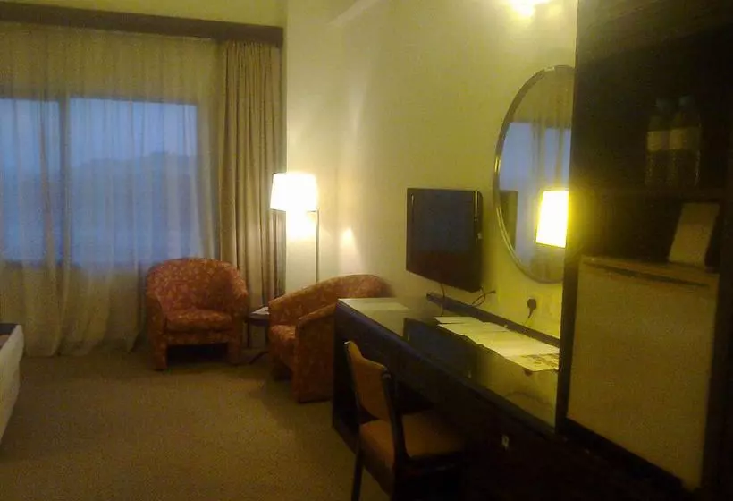 Fotos del hotel Rhr  @ Uniten:  17