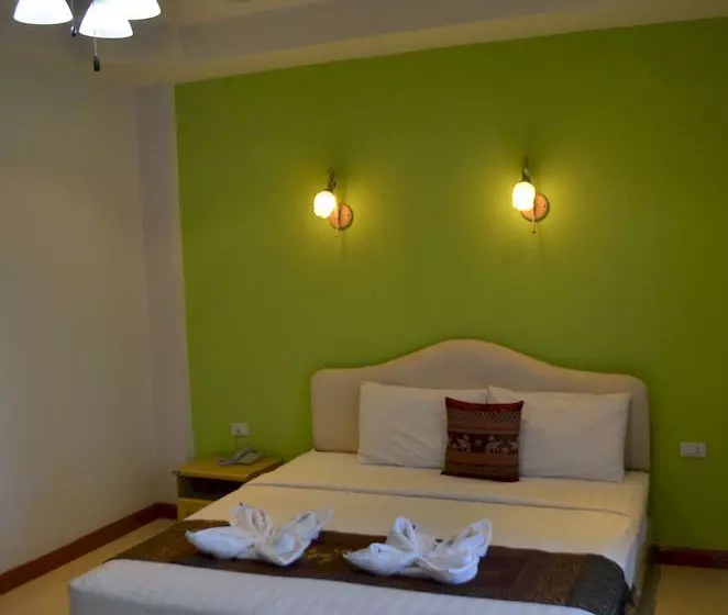 Fotos del hotel Arya Inn Pattaya Beach Hotel:  13