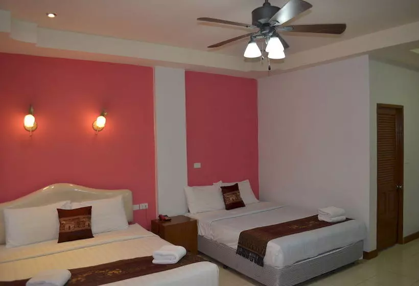 Fotos del hotel Arya Inn Pattaya Beach Hotel:  18