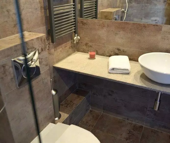 Fotos del hotel La Gioia Grey Stylish Apartments:  10