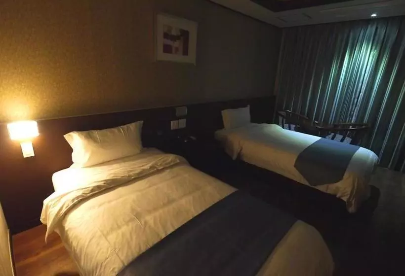 Fotos del hotel New Island:  11