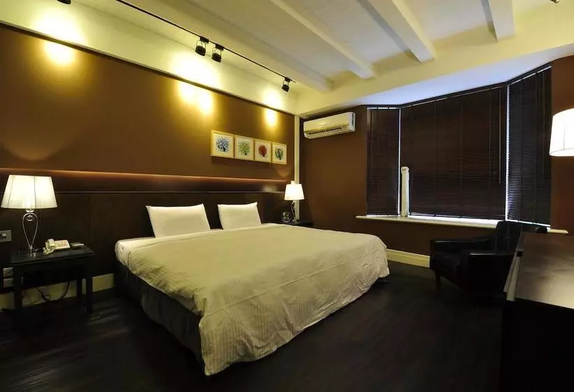 Fotos del hotel Young Motel:  16