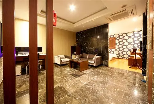 Fotos del hotel Gallerya:  2