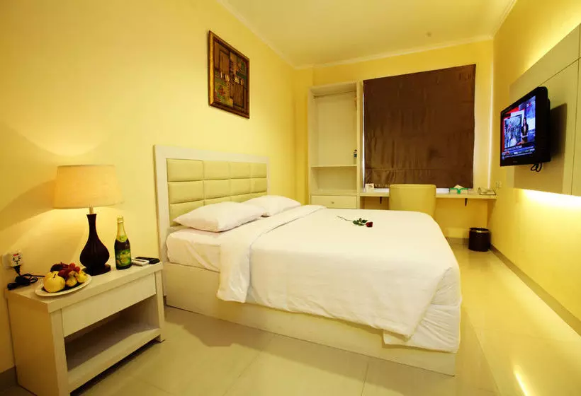 Nite And Day Jakarta Roxy