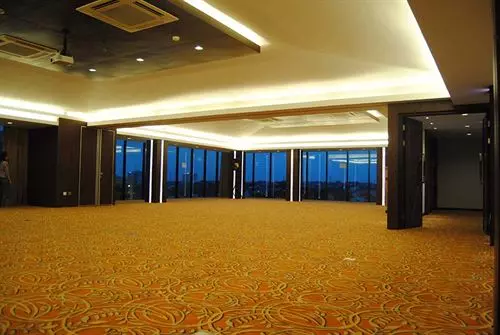 Fotos del hotel D'Best Hotel Bandung, Managed by Dafam Hotels:  13