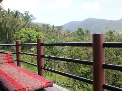 Fotos del hotel Apichada Villa:  14