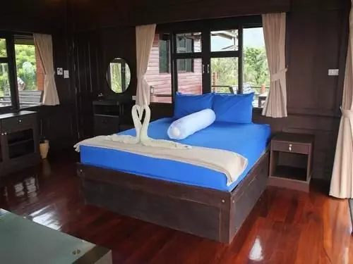 Fotos del hotel Apichada Villa:  15