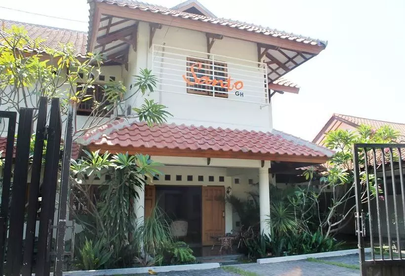 Fotos del hotel Santo Guest House:  7