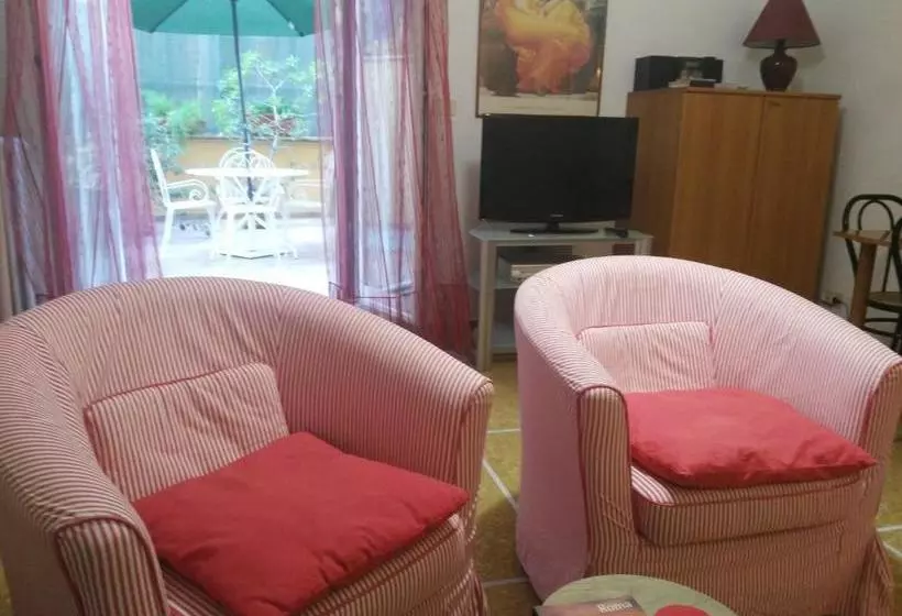 Fotos del hotel Trionfal Apartment:  11