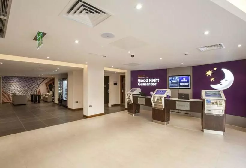 Fotos del hotel Premier Inn London Holborn:  2